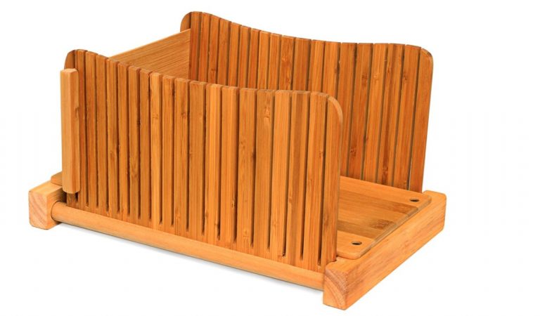 Foldable-Bamboo-Compact-Bread-Slicer-from-DB-Tech-768x450